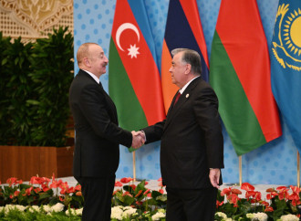 Prezident İlham Əliyev MDB Dövlət Başçıları Şurasının iclasında iştirak etmək üçün Düşənbədəki "Millət" sarayına gəlib