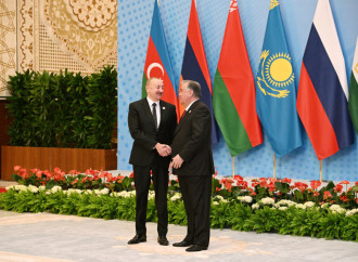 Prezident İlham Əliyev MDB Dövlət Başçıları Şurasının iclasında iştirak etmək üçün Düşənbədəki "Millət" sarayına gəlib