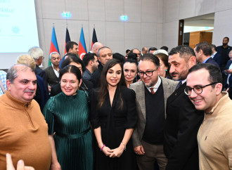 Leyla Əliyeva və Arzu Əliyeva Berlində MAMA “Ana təbiət” sərgisinin açılışında iştirak ediblər