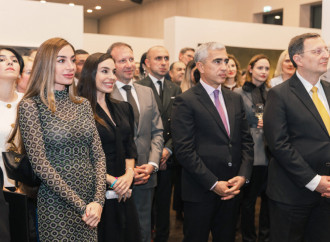 Leyla Əliyeva və Arzu Əliyeva Berlində MAMA “Ana təbiət” sərgisinin açılışında iştirak ediblər