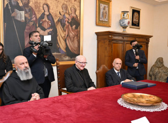 Birinci vitse-prezident Mehriban Əliyeva Vatikanda Müqəddəs Pavel Bazilikasının baş keşişi ilə görüşüb