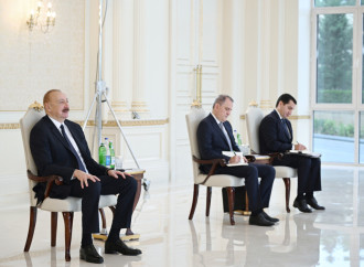 Prezident İlham Əliyev Avropa İttifaqının ölkəmizdəki nümayəndəliyinin yeni təyin olunmuş rəhbərinin etimadnaməsini qəbul edib