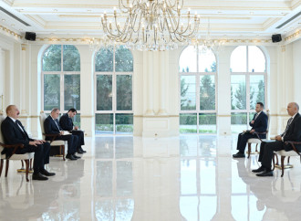 Prezident İlham Əliyev Misirin ölkəmizdə yeni təyin olunmuş səfirinin etimadnaməsini qəbul edib