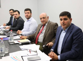 Azərbaycan və Ermənistan vətəndaş cəmiyyətləri nümayəndələrinin Yerevanda ikitərəfli dəyirmi masası baş tutub