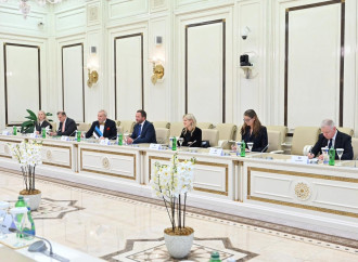 Milli Məclisin sədri Estoniyanın xarici işlər naziri ilə görüşüb
