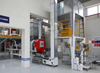 Prezident İlham Əliyev Sabirabad Sənaye Məhəlləsində toxum istehsalı müəssisəsinin fəaliyyəti ilə tanış olub