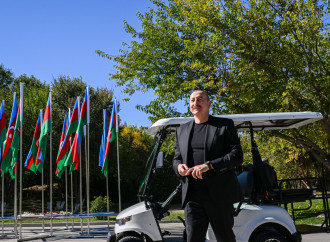 Prezident İlham Əliyev Cəbrayıl rayonunun Horovlu kəndinin sakinlərinə mənzillərin açarlarını təqdim edib