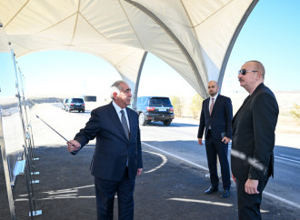 Prezident İlham Əliyev Cəbrayıl rayonunda “Şəfəq” Günəş Elektrik Stansiyasına gedən avtomobil yolunun açılışında iştirak edib