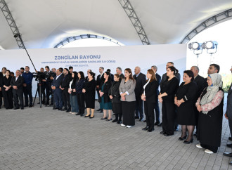 Prezident İlham Əliyev Zəngilanın Məmmədbəyli və Ağalı kəndlərinin sakinlərinə mənzillərin açarlarını təqdim edib