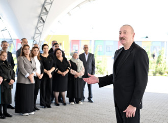 Prezident İlham Əliyev Zəngilanın Məmmədbəyli və Ağalı kəndlərinin sakinlərinə mənzillərin açarlarını təqdim edib