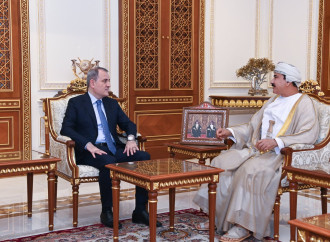 Ceyhun Bayramov Oman Krallıq İdarəsinin naziri ilə regional vəziyyəti müzakirə edib