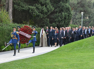 Türk Mədəniyyəti və İrsi Fondunun prezidenti Konstitusiyanın 30 illiyinə həsr olunmuş beynəlxalq konfransda çıxış edib