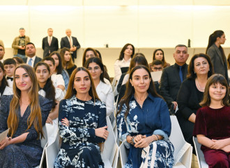 Heydər Əliyev Fondunun dəstəyi ilə alınan musiqi alətlərinin təqdimatı olub