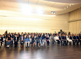 Heydər Əliyev Fondunun dəstəyi ilə alınan musiqi alətlərinin təqdimatı olub