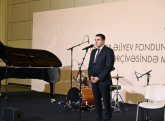 Heydər Əliyev Fondunun dəstəyi ilə alınan musiqi alətlərinin təqdimatı olub