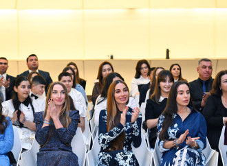 Heydər Əliyev Fondunun dəstəyi ilə alınan musiqi alətlərinin təqdimatı olub