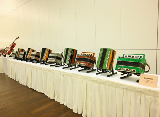 Heydər Əliyev Fondunun dəstəyi ilə alınan musiqi alətlərinin təqdimatı olub