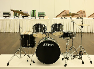 Heydər Əliyev Fondunun dəstəyi ilə alınan musiqi alətlərinin təqdimatı olub