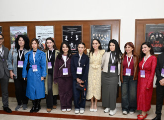 Art Weekend çərçivəsində Nə qədər kifayətdir? adlı inklüziv rəqs tamaşası təqdim edilib