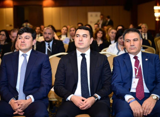 Azərbaycan Mədəniyyət Elçilərinin Forumu panel müzakirələri ilə davam edib