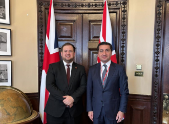 Azərbaycan ilə Böyük Britaniya arasında müdafiə və hərbi əməkdaşlıq əlaqələri müzakirə edilib