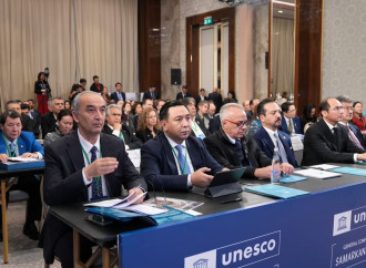 Səmərqənddə YUNESKO sessiyasında Türk Mədəniyyəti və İrsi Fondunun unikal layihələri təqdim olundu