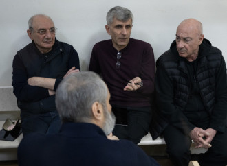 Məhkəmədə Arayik Harutyunla, Levon Mnatsakanyanla, Bako Sahakyanla, David Manukyanla və Arkadi Qukasyanla bağlı sübutlar elan olunub