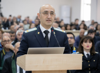 Məhkəmədə Arayik Harutyunla, Levon Mnatsakanyanla, Bako Sahakyanla, David Manukyanla və Arkadi Qukasyanla bağlı sübutlar elan olunub