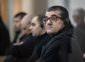 Məhkəmədə Arayik Harutyunla, Levon Mnatsakanyanla, Bako Sahakyanla, David Manukyanla və Arkadi Qukasyanla bağlı sübutlar elan olunub