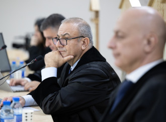 Məhkəmədə Arayik Harutyunla, Levon Mnatsakanyanla, Bako Sahakyanla, David Manukyanla və Arkadi Qukasyanla bağlı sübutlar elan olunub