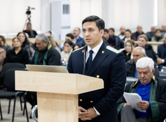 Məhkəmədə Arayik Harutyunla, Levon Mnatsakanyanla, Bako Sahakyanla, David Manukyanla və Arkadi Qukasyanla bağlı sübutlar elan olunub
