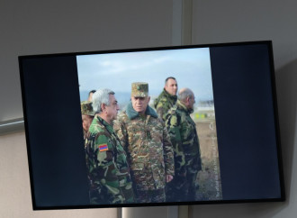 Məhkəmədə Arayik Harutyunla, Levon Mnatsakanyanla, Bako Sahakyanla, David Manukyanla və Arkadi Qukasyanla bağlı sübutlar elan olunub