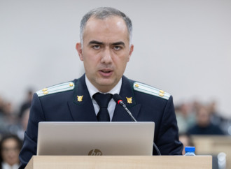 Məhkəmədə Arayik Harutyunla, Levon Mnatsakanyanla, Bako Sahakyanla, David Manukyanla və Arkadi Qukasyanla bağlı sübutlar elan olunub