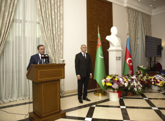 Türkmənistanda 8 Noyabr - Zəfər Günü qeyd edilib