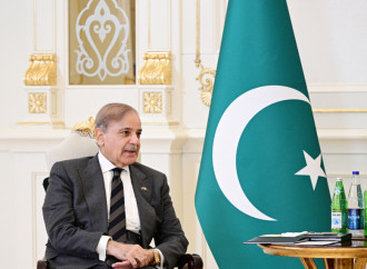 Prezident İlham Əliyevin Pakistanın Baş naziri ilə məhdud tərkibdə görüşü olub