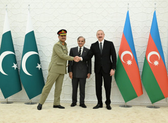 Prezident İlham Əliyevin Pakistanın Baş naziri ilə məhdud tərkibdə görüşü olub