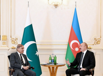 Prezident İlham Əliyevin Pakistanın Baş naziri ilə məhdud tərkibdə görüşü olub