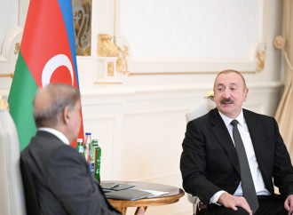 Prezident İlham Əliyevin Pakistanın Baş naziri ilə məhdud tərkibdə görüşü olub