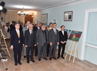 Təbrizdə Zəfər Günü ilə bağlı tədbir keçirilib