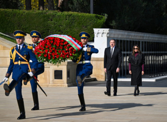 Prezident İlham Əliyev və birinci xanım Mehriban Əliyeva Şəhidlər xiyabanını ziyarət ediblər