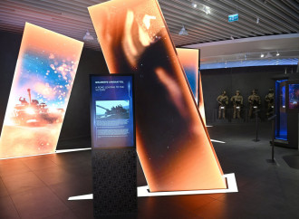 Prezident İlham Əliyev və Birinci xanım Mehriban Əliyeva Bakıda Zəfər abidəsini ziyarət edib və Zəfər muzeyinin açılışında iştirak ediblər