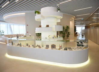 Prezident İlham Əliyev və Birinci xanım Mehriban Əliyeva Bakıda Zəfər abidəsini ziyarət edib və Zəfər muzeyinin açılışında iştirak ediblər