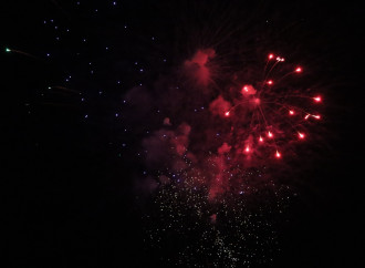 Xankəndidə Zəfərin 5-ci ildönümü münasibətilə atəşfəşanlıq keçirilib (FOTO)