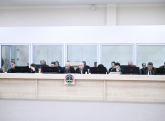 Ermənistan vətəndaşlarının məhkəməsində təqsirləndirilən şəxslərin cəzalandırılmasına dair prokurorların təklifləri səsləndirilib