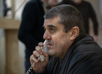 Ermənistan vətəndaşlarının məhkəməsində təqsirləndirilən şəxslərin cəzalandırılmasına dair prokurorların təklifləri səsləndirilib