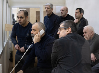 Ermənistan vətəndaşlarının məhkəməsində təqsirləndirilən şəxslərin cəzalandırılmasına dair prokurorların təklifləri səsləndirilib