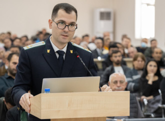 Ermənistan vətəndaşlarının məhkəməsində təqsirləndirilən şəxslərin cəzalandırılmasına dair prokurorların təklifləri səsləndirilib