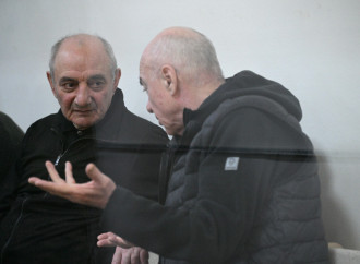 Ermənistan vətəndaşlarının məhkəməsində təqsirləndirilən şəxslərin cəzalandırılmasına dair prokurorların təklifləri səsləndirilib