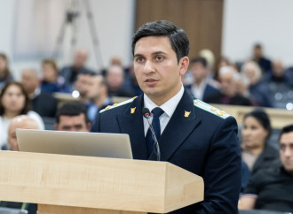 Ermənistan vətəndaşlarının məhkəməsində təqsirləndirilən şəxslərin cəzalandırılmasına dair prokurorların təklifləri səsləndirilib