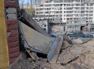 Kiyevə raket hücumu zamanı Azərbaycanın Ukraynadakı səfirliyinə ciddi ziyan dəyib, yaralanan yoxdur